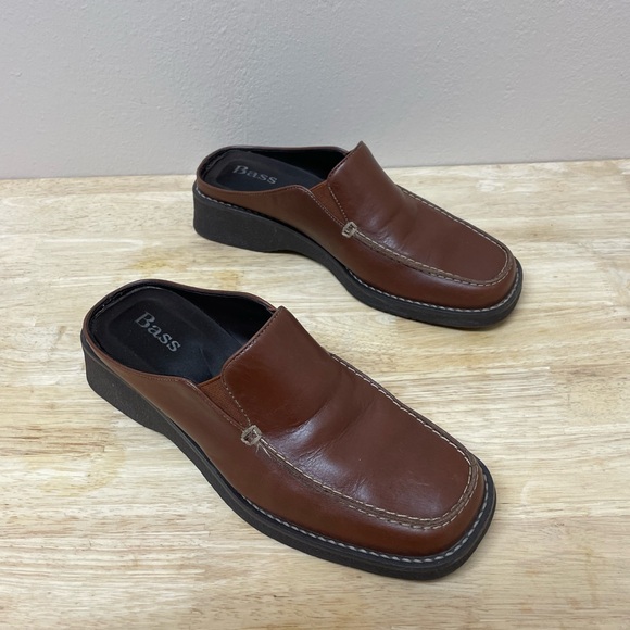 Bass Brown Leather Loafers with Square Toe 8.5 Womens Slip On Comfort - Picture 1 of 11